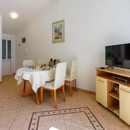 Pirin Apartment Dramalj