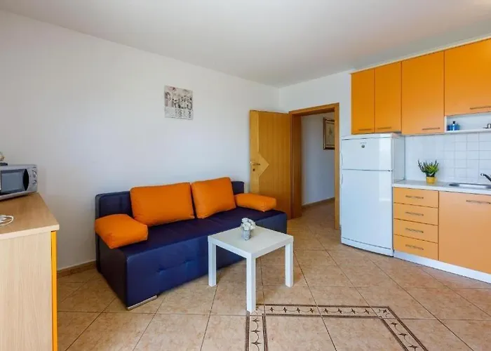 Pirin Apartman *